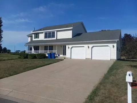 707 Derek, Viroqua, WI 54665