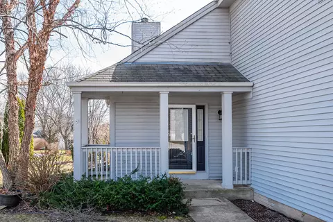 846 Kingston, Pewaukee, WI 53072