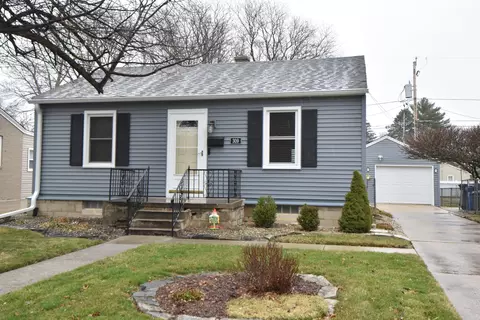 309 Belmont, Racine, WI 53405