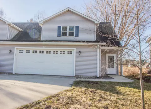 2535 Deerfield, West Bend, WI 53090