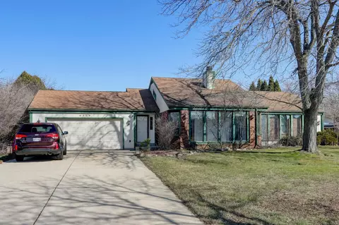 8228 W Imperial, Franklin, WI 53132