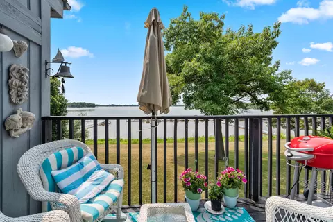 1522 Grandview #8, Dover, WI 53139