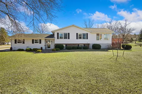 n5454 Holley Drive, Onalaska, WI 54650