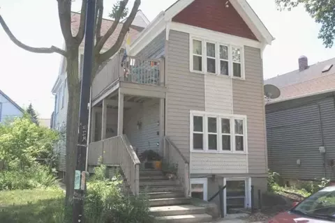 909 E Ctr #911, Milwaukee, WI 53212