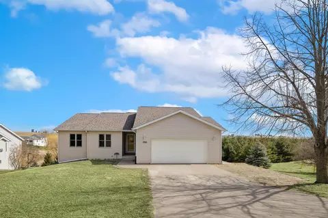 N1700 Sunnyslope, Greenfield, WI 54601