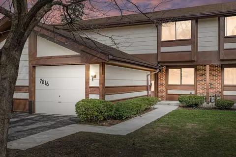 7816 W Heather, Milwaukee, WI 53223