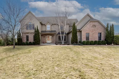 n65w12855 Marach, Menomonee Falls, WI 53051