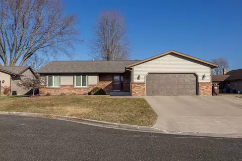 617 Kelly, Onalaska, WI 54650