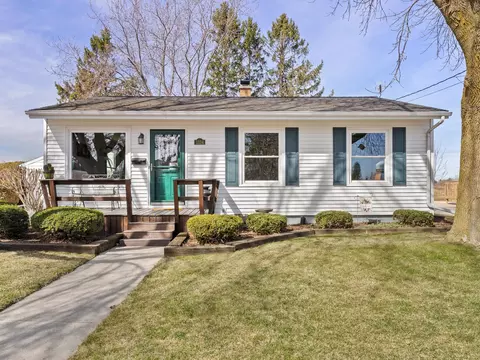 1334 Hamann, Manitowoc, WI 54220