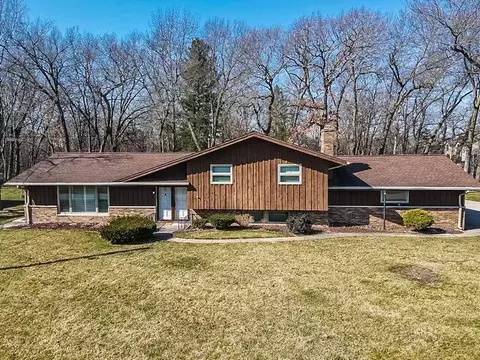 8610 43rd, Kenosha, WI 53142