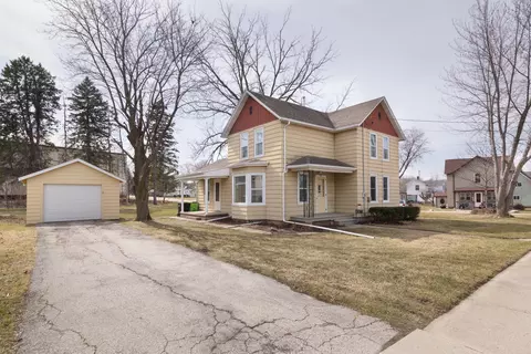 241 Kekoskee, Mayville, WI 53050