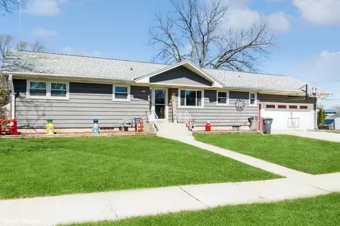 302 Horicon, Horicon, WI 53032