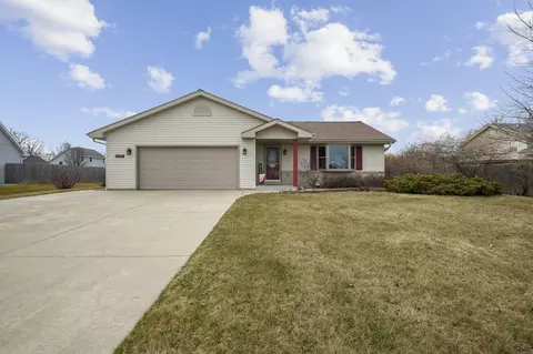 6026 Randal, Racine, WI 53402