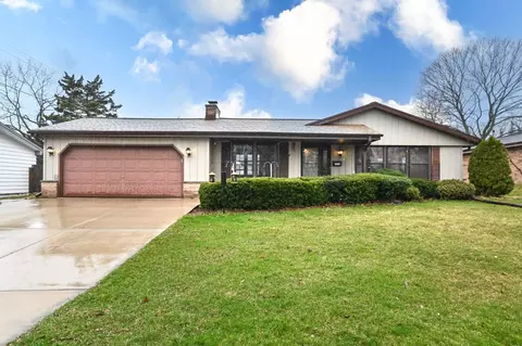 5013 S 19th, Milwaukee, WI 53221