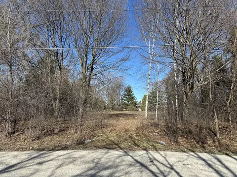 Lt4 Mary Dale, Menomonee Falls, WI 53051