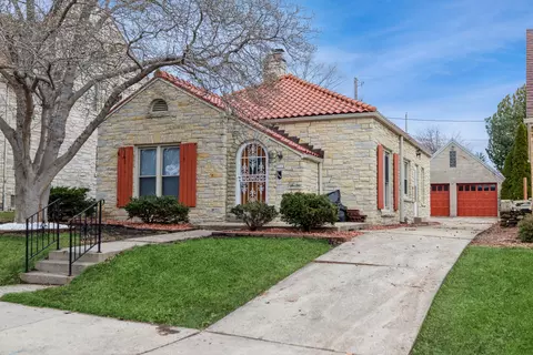 2714 N 67th, Milwaukee, WI 53210