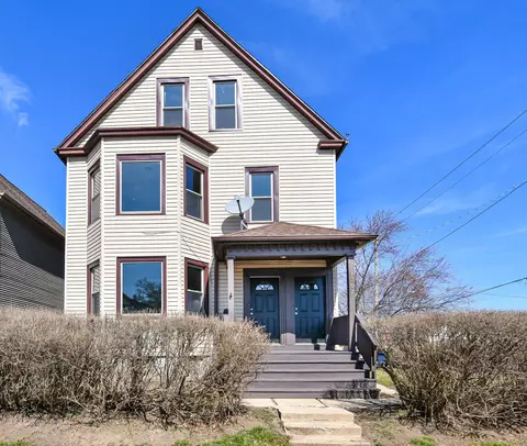 1302 Minnesota, South Milwaukee, WI 53172