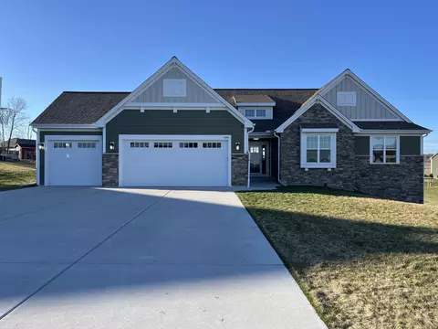 2480 Sunrise, Slinger, WI 53086