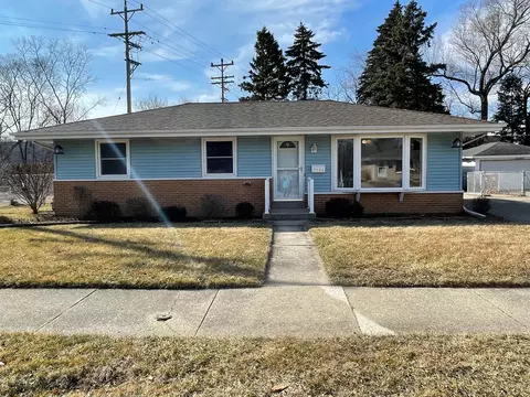 7954 10th, Kenosha, WI 53143