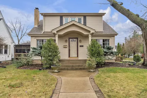 4227 Wilson, Kenosha, WI 53142