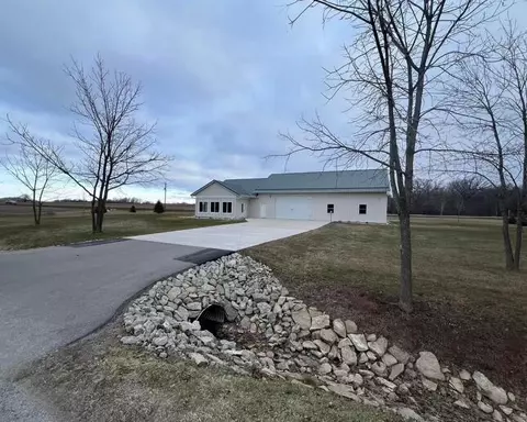 5444 Nickels, Oshkosh, WI 54904