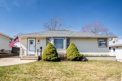 6202 49th, Kenosha, WI 53142