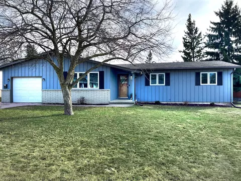 127 Kay, Sheboygan Falls, WI 53085