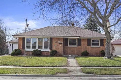 1601 Manistique, South Milwaukee, WI 53172