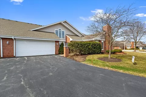 8775 Woodbridge, Greendale, WI 53129