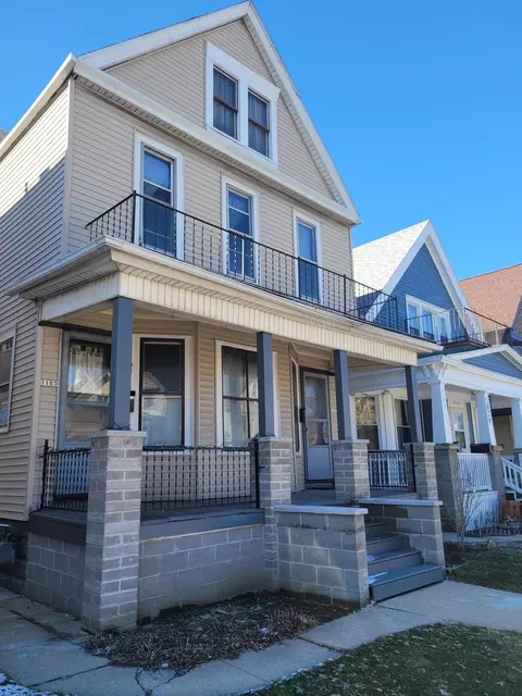 1101 S 35th #1103, Milwaukee, WI 53215