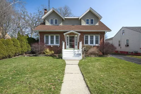 5613 36th, Kenosha, WI 53144