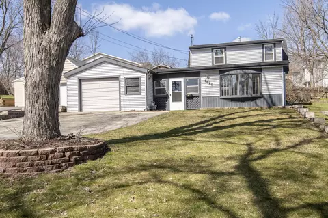 1824 Sunkist, Waukesha, WI 53188