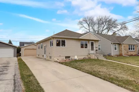 321 E 11th, Fond Du Lac, WI 54935