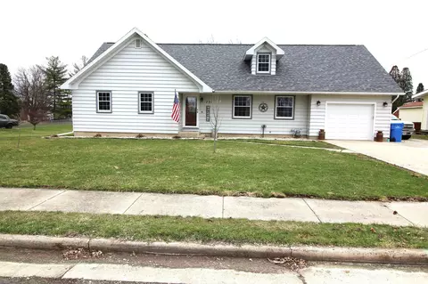 731 Church, Clyman, WI 53016