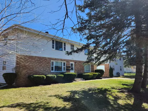 w166n9194 Grand, Menomonee Falls, WI 53051