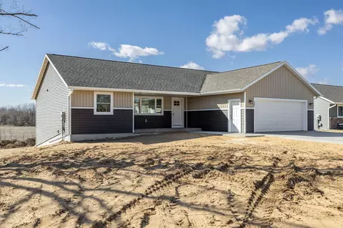 307 Commercial, Rockland, WI 54653
