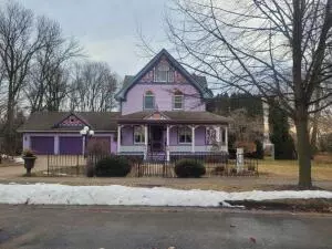 1408 Dodge, Kewaunee, WI 54216