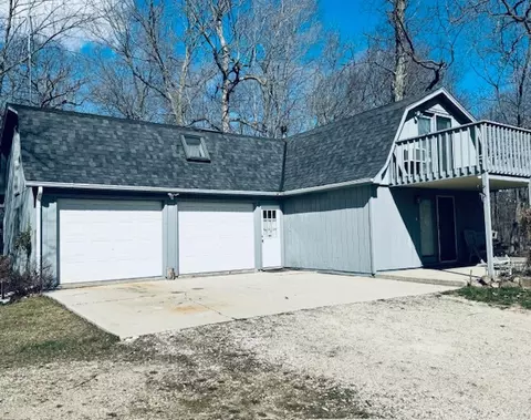 n3139 County Road S, Mitchell, WI 53011