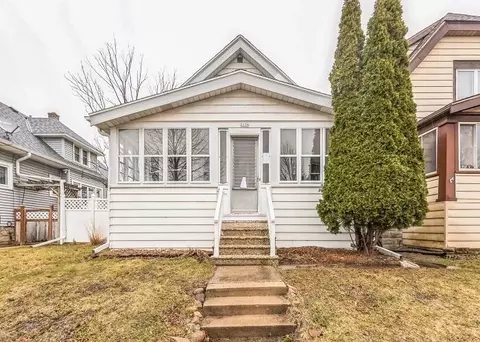 2136 S 69th, West Allis, WI 53219