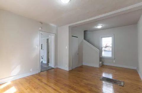 2757 N 20th, Milwaukee, WI 53206