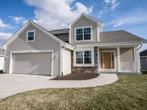 1108 Seneca, Hartford, WI 53027