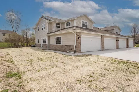 445 Hillary #C, Johnson Creek, WI 53038