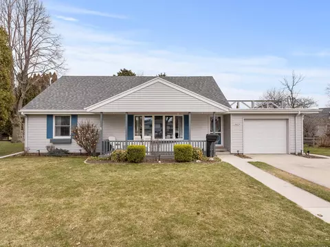 3029 S 11th, Sheboygan, WI 53081