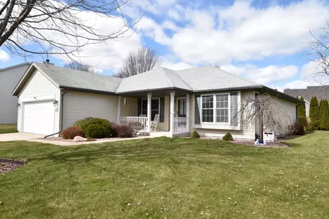 1224 Riva, Racine, WI 53402