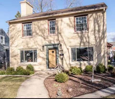 2756 N 87th, Milwaukee, WI 53222