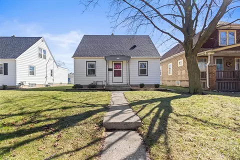 2330 S 66th, West Allis, WI 53219