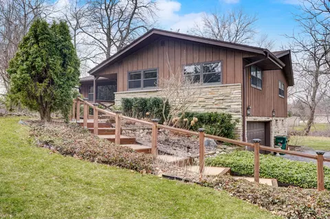 6149 N Bittersweet, Glendale, WI 53217