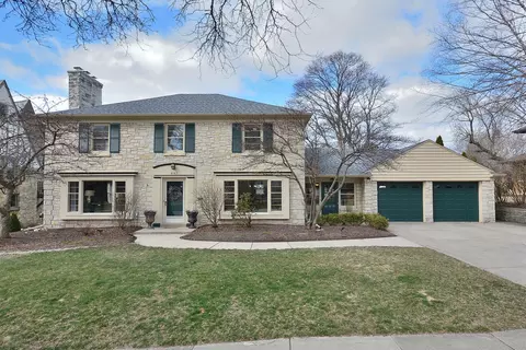 6163 Washington, Wauwatosa, WI 53213