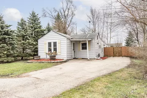 27311 115th, Trevor, WI 53179