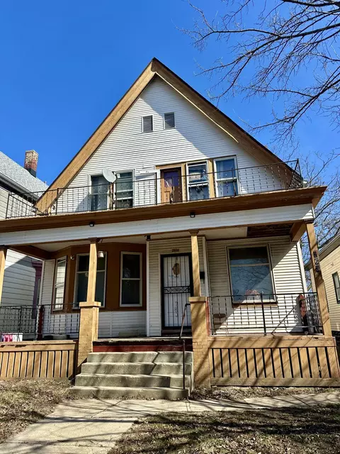 2634 N 37th, Milwaukee, WI 53210